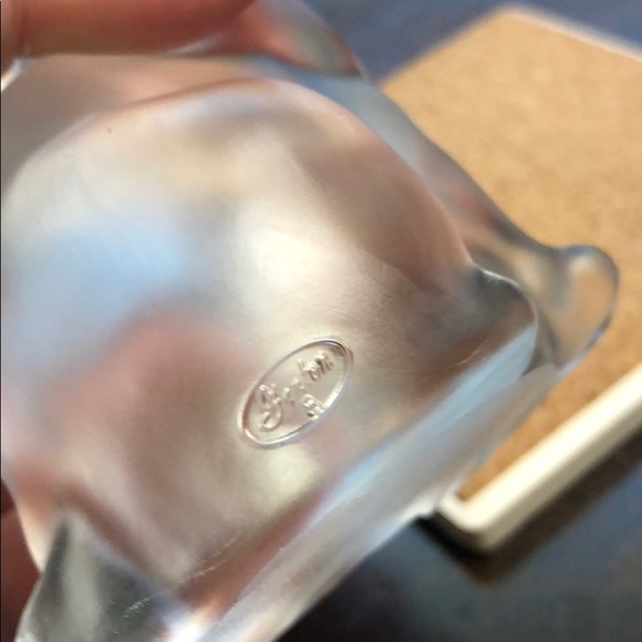 Fenton Frosted Cat - Picture 5 of 5